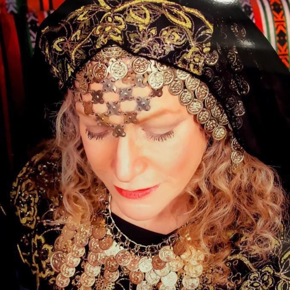 Meet your Posher, Robin